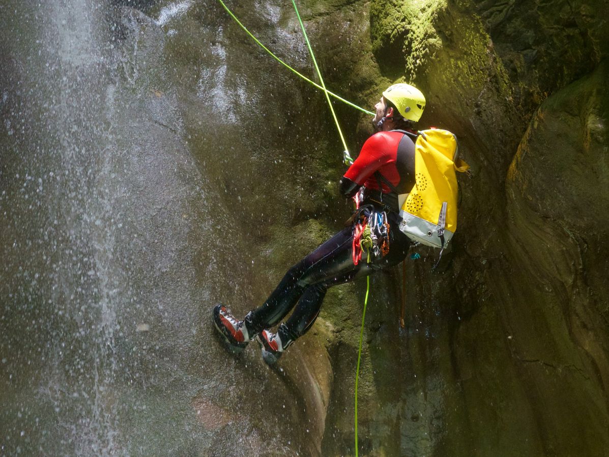 Evolution de la pratique du canyoning : quels nouveaux enjeux pour les collectivités ?