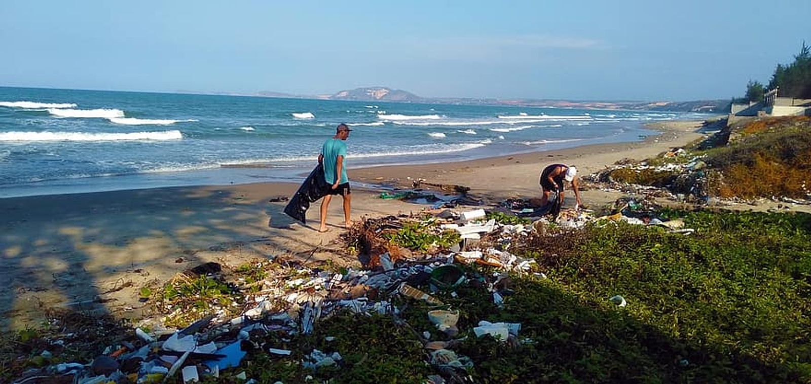 Nettoiement des déchets abandonnés en Outre-Mer - présentation de l'accompagnement de Citeo 
