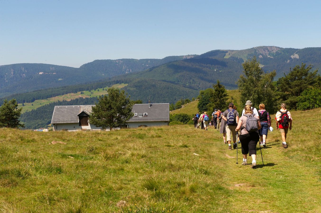 Itinérance : animation d'un réseau de fermes-auberges et développement de l'offre de randonnées. REX sur le Massif des Vosges