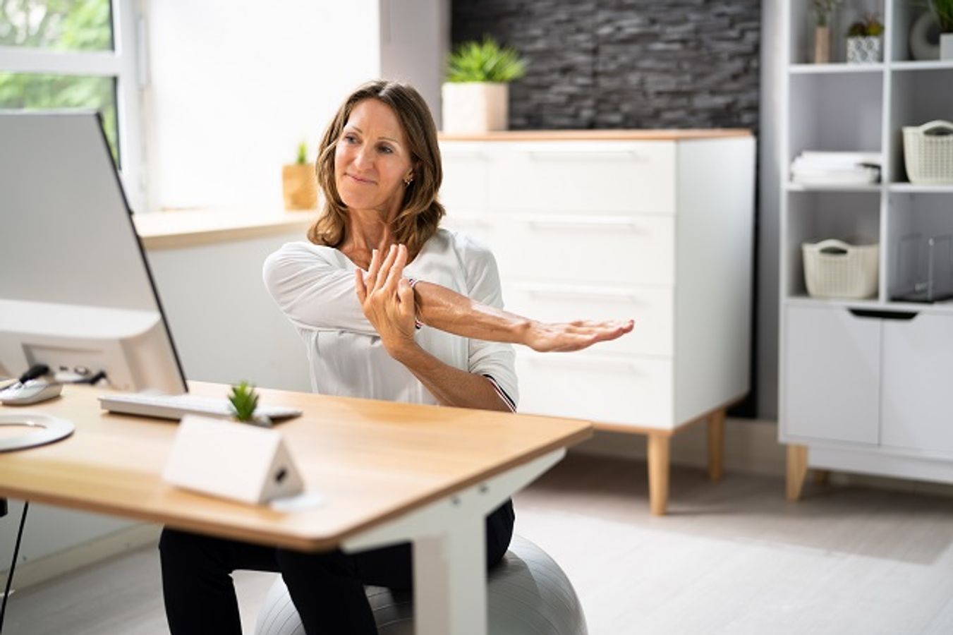 [Atelier Yoga sur chaise] : Trouver son équilibre et améliorer sa concentration