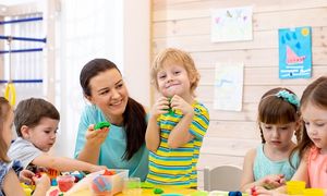 Prendre soin des professionnels de la petite enfance : encourager les pratiques réflexives